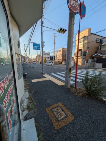 尼崎市東難波町３丁目の店舗事務所の周辺