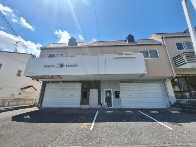 富田林市梅の里　店舗付住宅