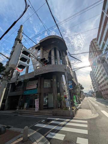 サウザービルの外観