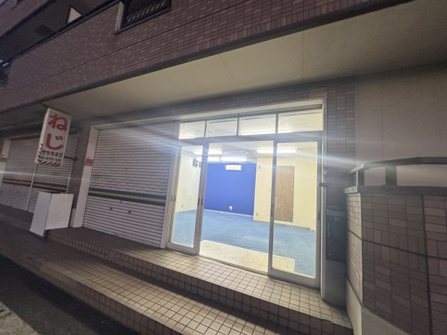 アデレード長田のエントランス