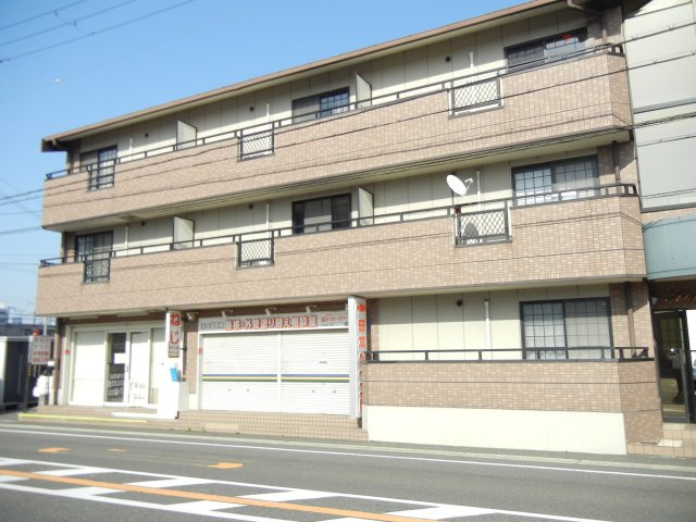 アデレード長田