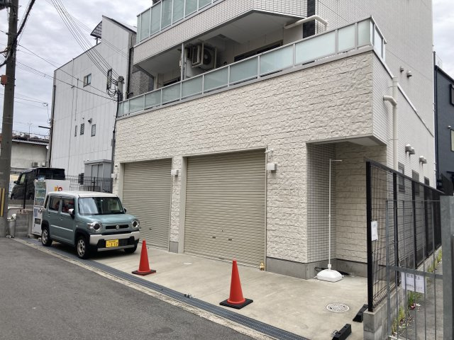 大阪市大正区三軒家西１丁目の店舗事務所