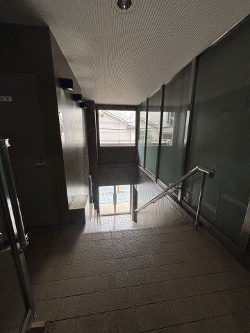 フレアコート京橋のロビー