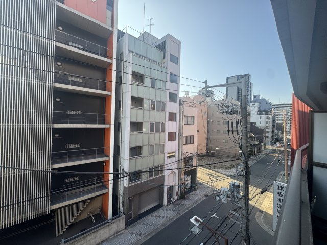 大阪市浪速区日本橋東２丁目の事務所の展望