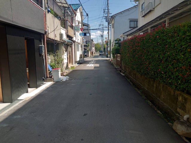 ヒガシオオサカシキヅリの周辺
