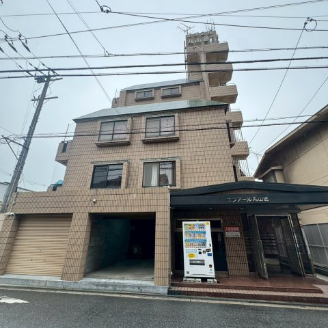 エアフール丸山通の外観