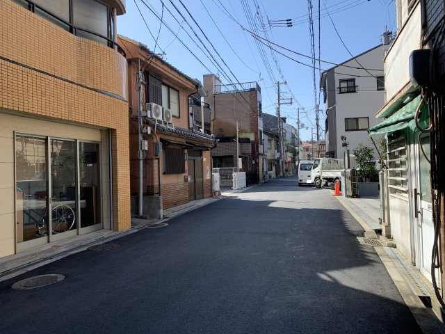 ふぁみーゆ足代北の周辺