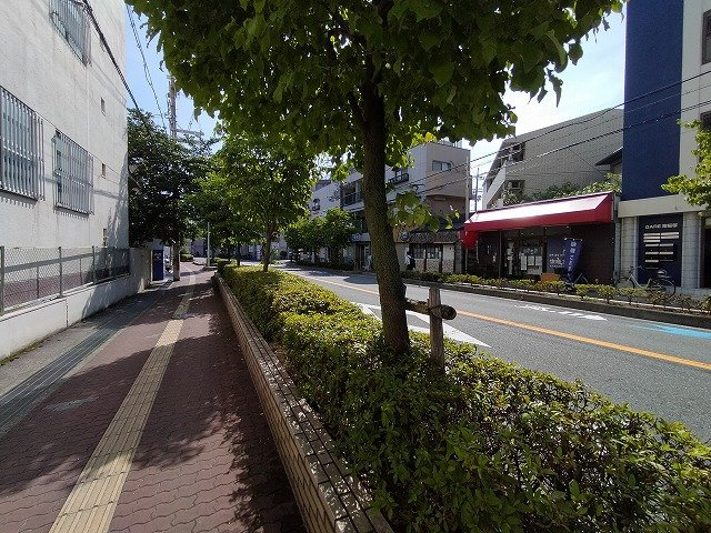 豊中市南桜塚１丁目の店舗事務所の周辺
