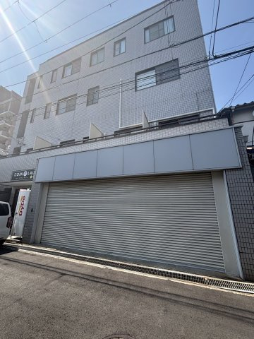 プチシャトー栄町の外観