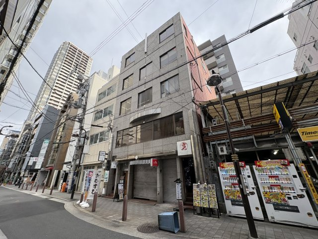ミトオリアートビルの外観
