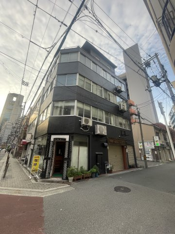第一ビルの外観