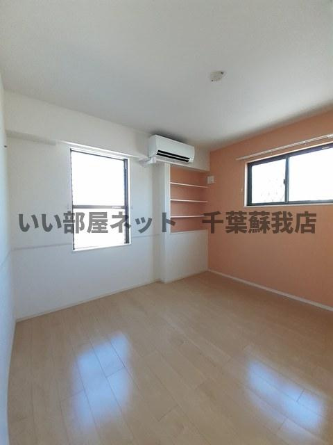 コンフォートガーデンの寝室|落ち着いて過ごせるお部屋なので、寝室にいかがでしょうか