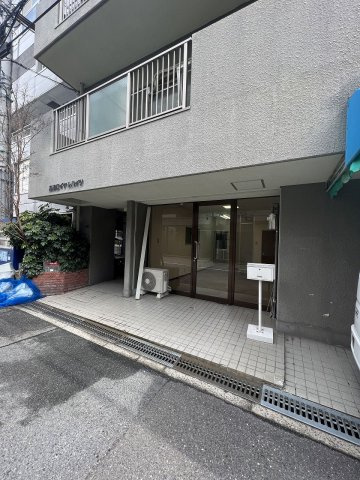 大阪市中央区瓦屋町２丁目の店舗事務所