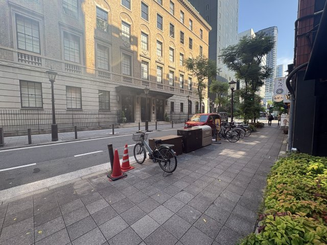 Rea bidgの周辺