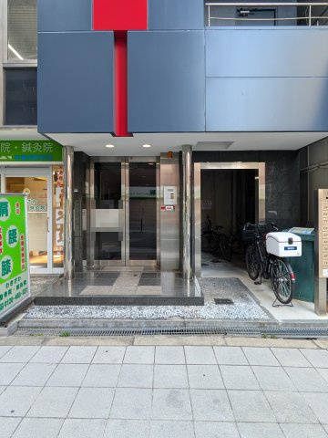 フェスタ江戸堀のエントランス