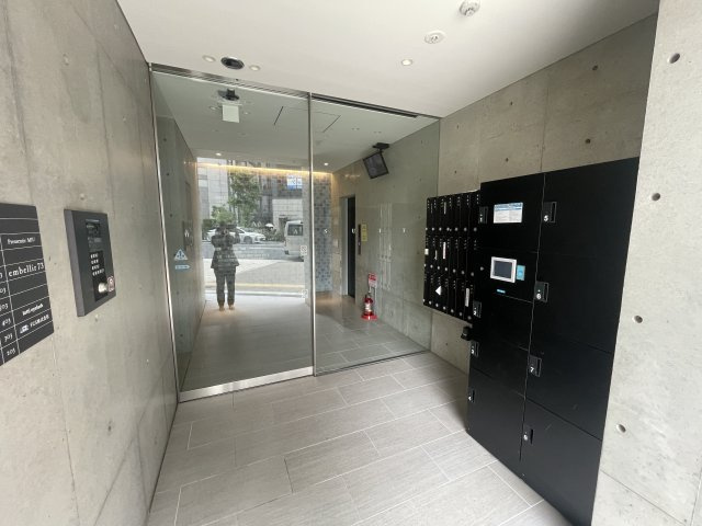 アクアスイート南森町のロビー