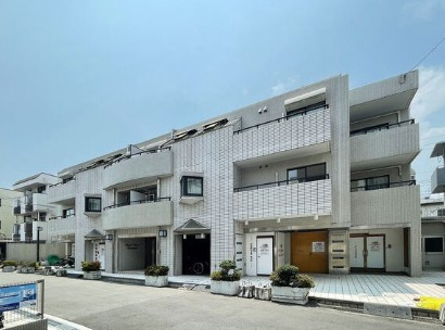 豊中市服部南町３丁目の店舗事務所
