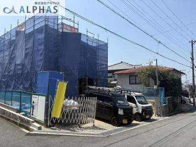 【外観】 | 三木市志染町中自由が丘三丁目　新築戸建 | ■南東角地♪陽当り通風良好の家♪
■閑静な住宅街の１区画♪
■７月完成予定物件♪