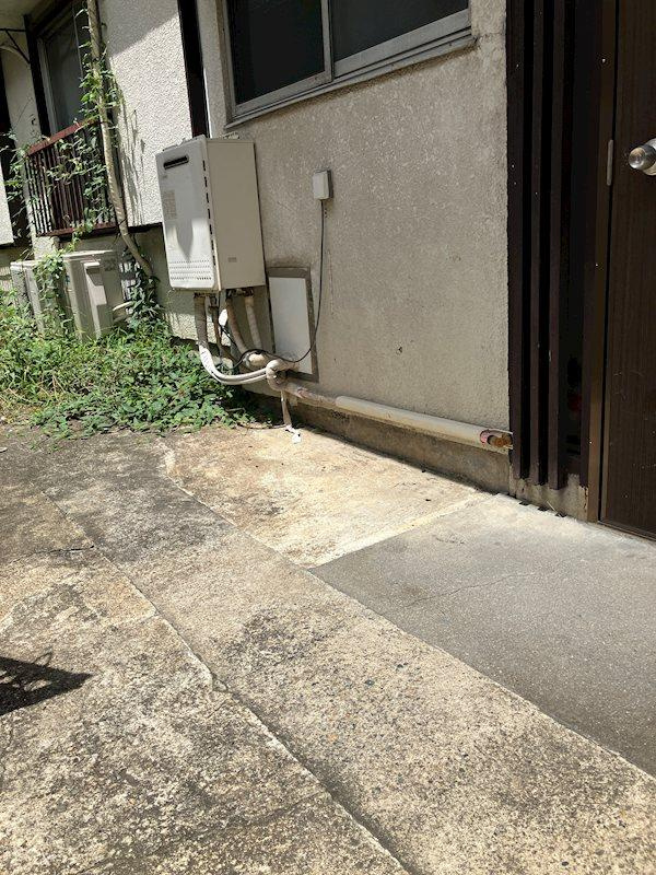 榎本貸家の玄関