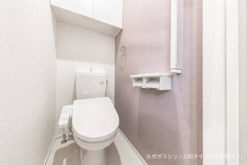 コンパクトで使いやすいトイレです