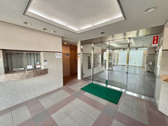 グランコート立川柏町の内観：施工例|※施工例写真

現地ご見学希望・資料請求などお気軽にお問い合わせ下さい！
03-5990-5201