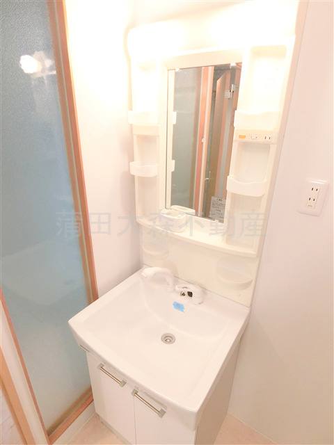 MINAMI－KAMATA RESIDENCEミナミカマタレジデンスの洗面所|独立洗面台