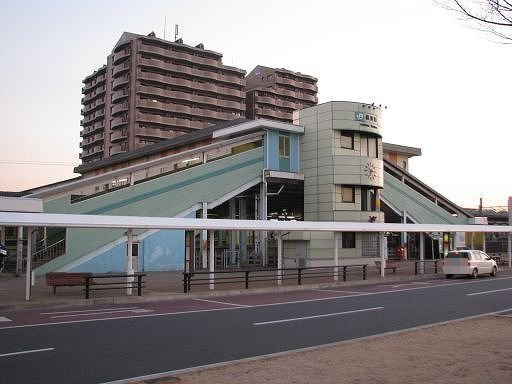 内房線君津駅まで1300m