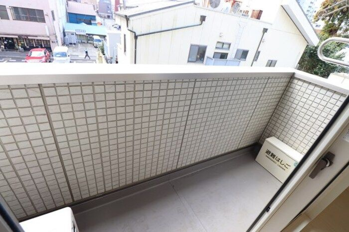 ロンオール元白銀のバルコニー|バルコニー付きです
