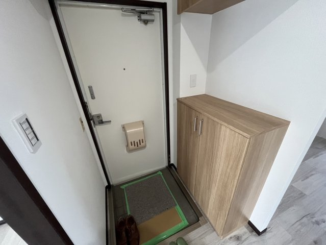 グローバル・シティ参番館の玄関