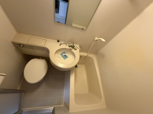 別の部屋の参考写真です
