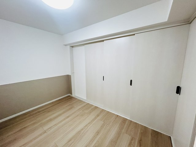 TREVO　YRの洋室