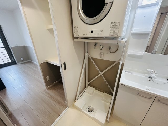 TREVO　YRの洗面所