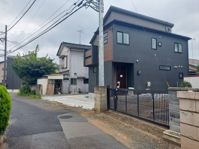 さいたま市見沼区大和田町２丁目７期の前面道路含む現地写真
