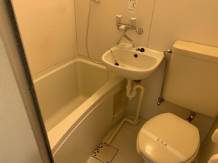 コンパクトで使いやすいお風呂です