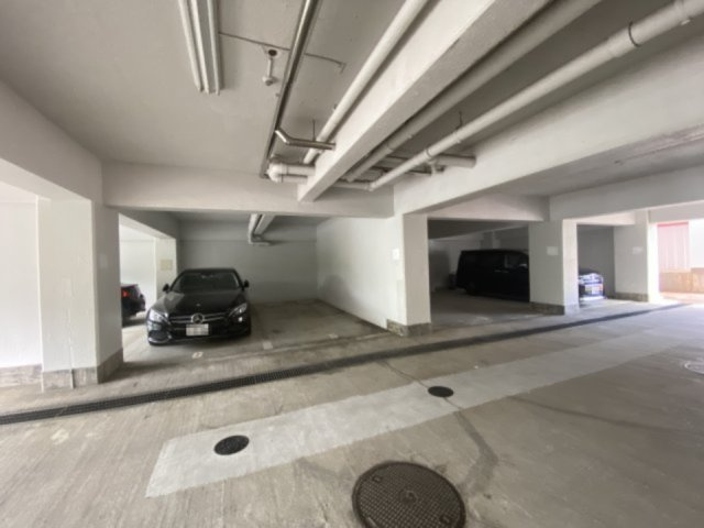 熱海スカイハイツの駐車場