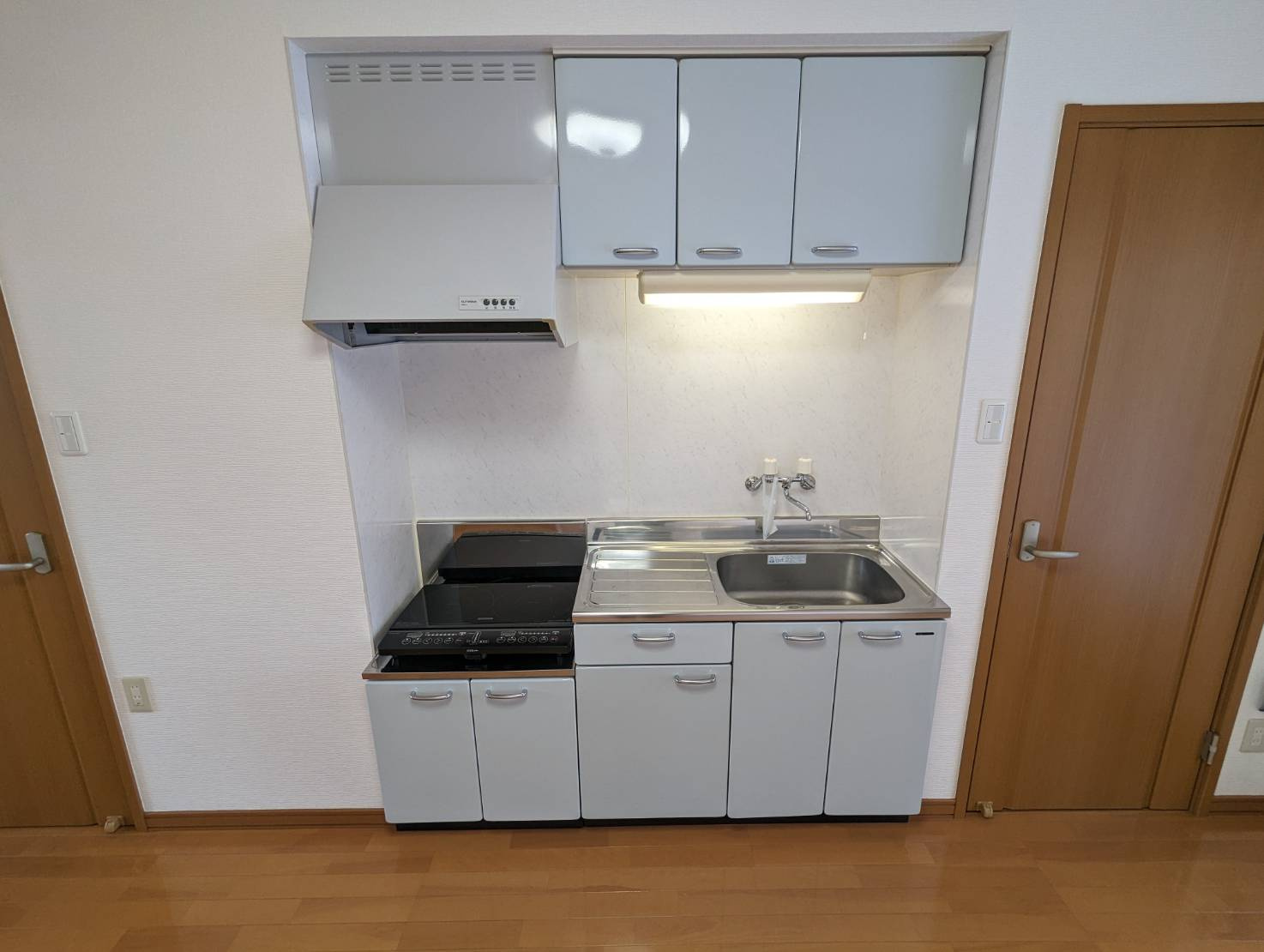 ロイヤルエステートのキッチン