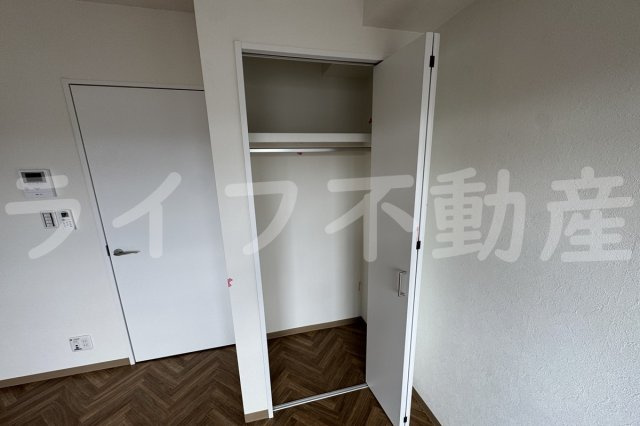 ロイヤルハイツ新深江の収納|便利な収納スペースです