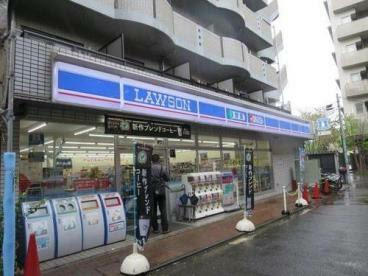ローソン西新井大師前店まで329m