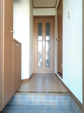 落ち着いた玄関です