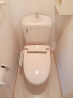 シンプルで使いやすいトイレです