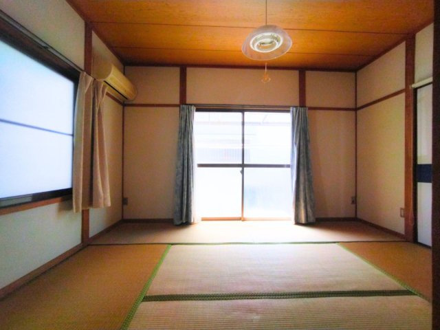 北井門3丁目戸建ての和室|和室があれば、来客や子供用のスペースとして活躍します