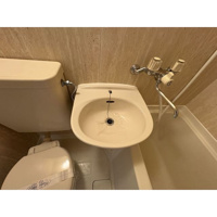 忙しい朝には欠かせない洗面所です