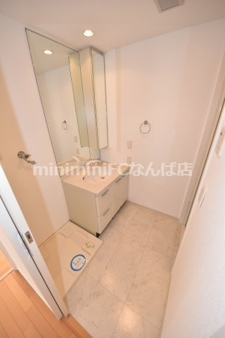 アーデンタワー北堀江の洗面所