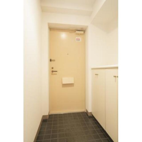 【玄関】 | 立川サニーコート | ※写真は同タイプ住戸です。