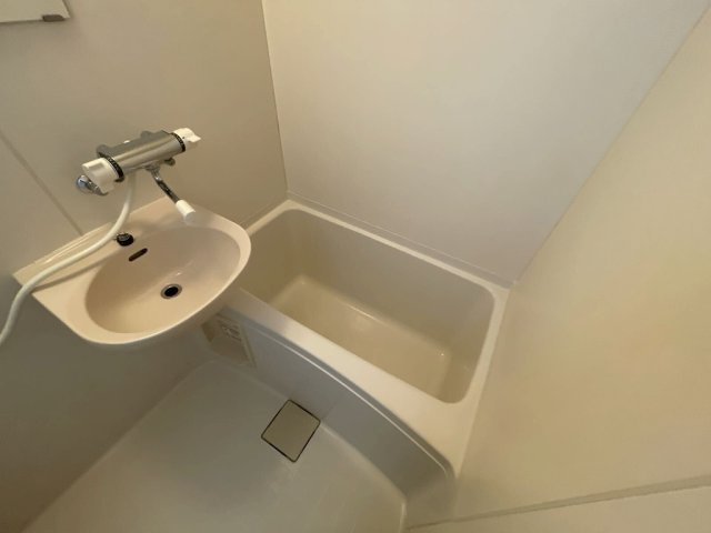 落ち着いた空間のお風呂です