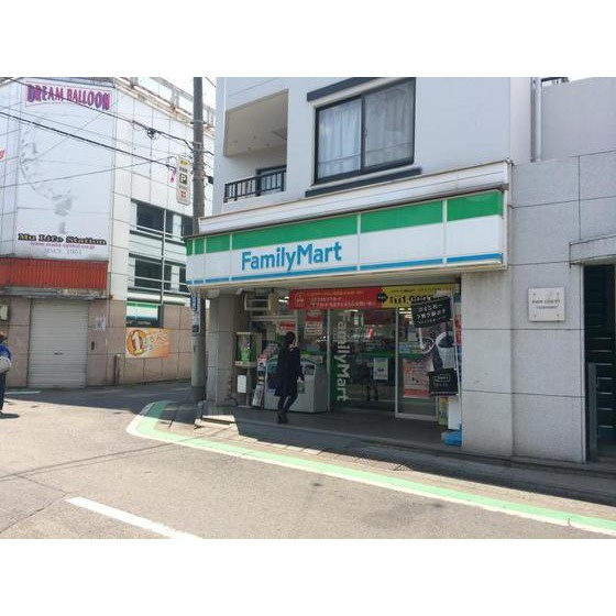 コンビニ「ファミリーマート府中清水が丘二丁まで351ｍ」