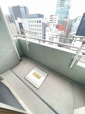 アーバンクリスタル九段下のバルコニー