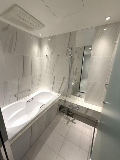 【浴室】 | 三田ガーデンヒルズ　ヴィラ | ※写真は同タイプ住戸です。