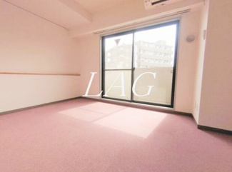 【居間・リビング】 | ミノワホームズ１０ | 洋室のお部屋です。