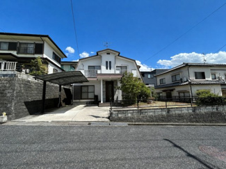 【外観】 | 廿日市市地御前北三丁目　戸建 | 室内リフォーム歴有り　外壁塗装済み　駐車3台可能
※CG 加工による写真です。現況優先。